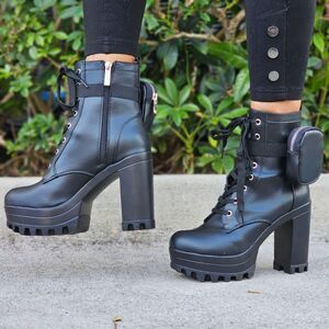 Black Women’s Lace Up Block Heel Booties Side Zipper & Pouches